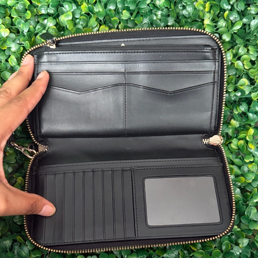 Kate Spade Black and Cream Wallet - Picture 3 of 5